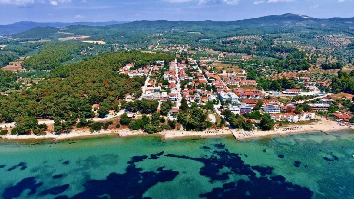Tsatsalmas With Sea View